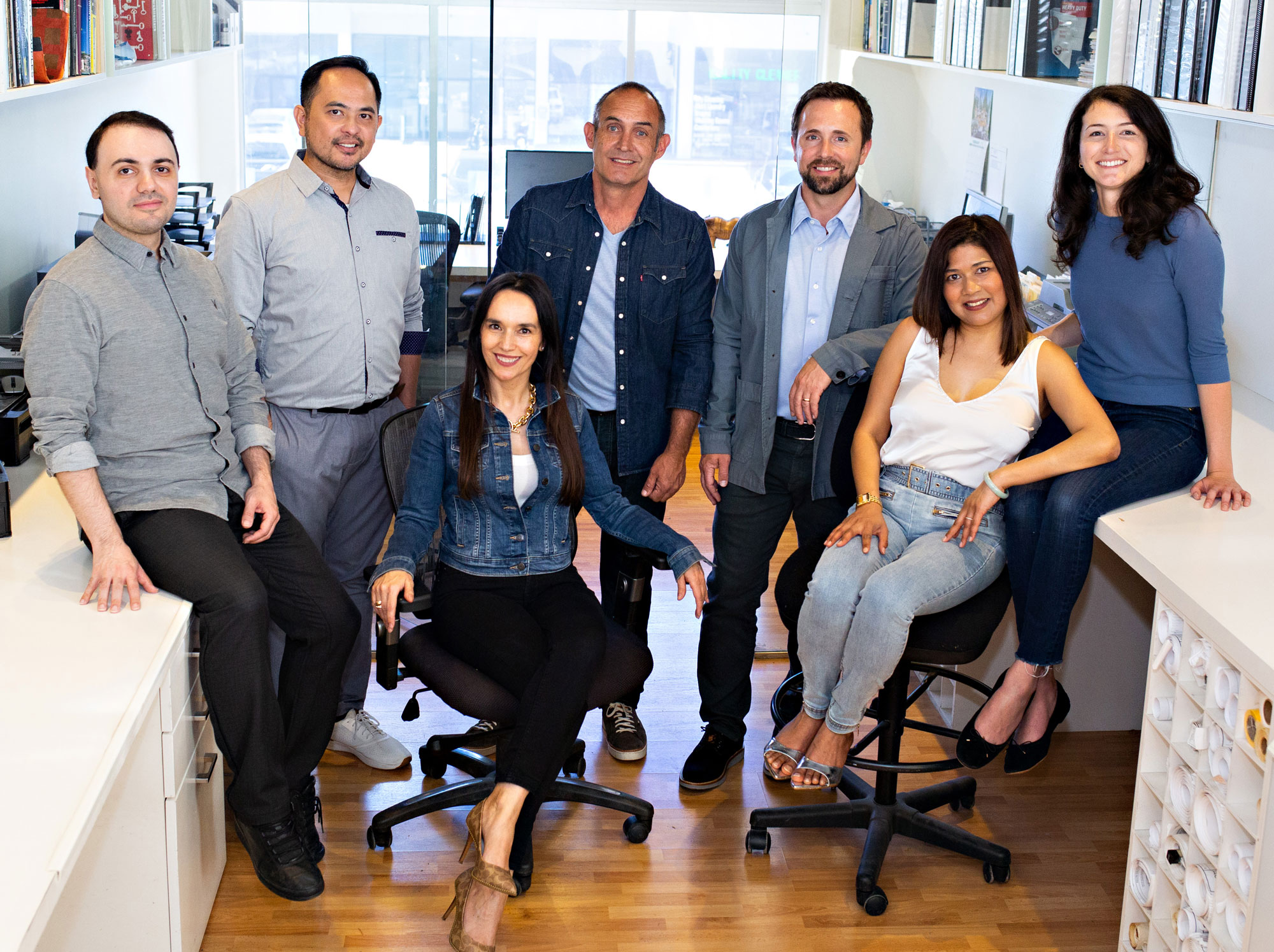 The team of architects, designers, and builders of Krueger Architects serving Southern California from the Pacific coast to the mountains, to the desert, and in-town. The team of architects, designers, and builders of Krueger Architects serving Southern California from the Pacific coast to the mountains, to the desert, and in-town.
