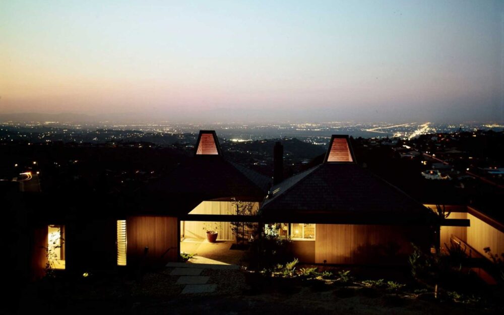 Photos from the Julius Shulman Archives of the Getty Research Institute of the Art Seidenbaum Home in the Hollywood Hills