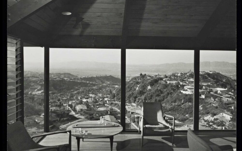 Photos from the Julius Shulman Archives of the Getty Research Institute of the Art Seidenbaum Home in the Hollywood Hills